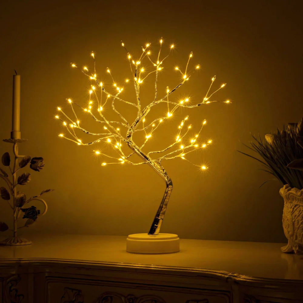 Elara – Lichterbaum Lampe mit Feenlichtern